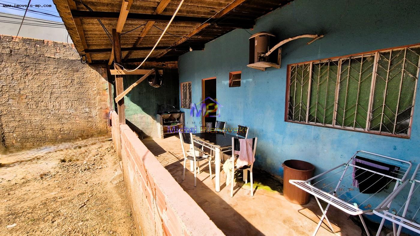 Casa à venda com 3 quartos, 570m² - Foto 8